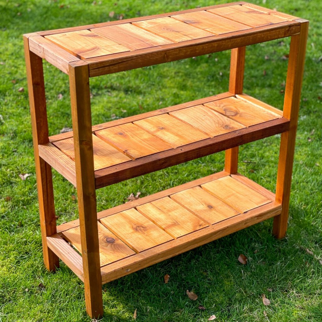 Outdoor Shelves Plans